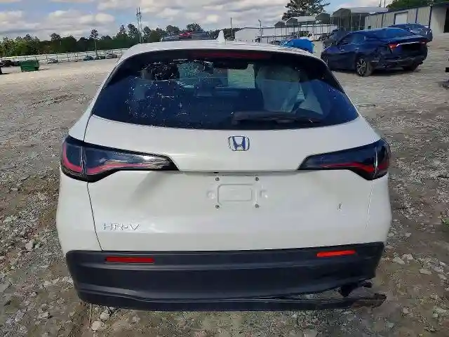 3CZRZ1H38PM742438 2023 HONDA HR-V-5