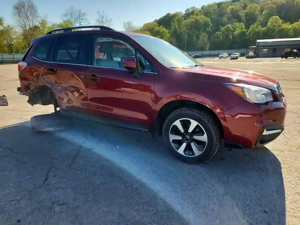 JF2SJAJC4HH546951 2017 SUBARU FORESTER-3