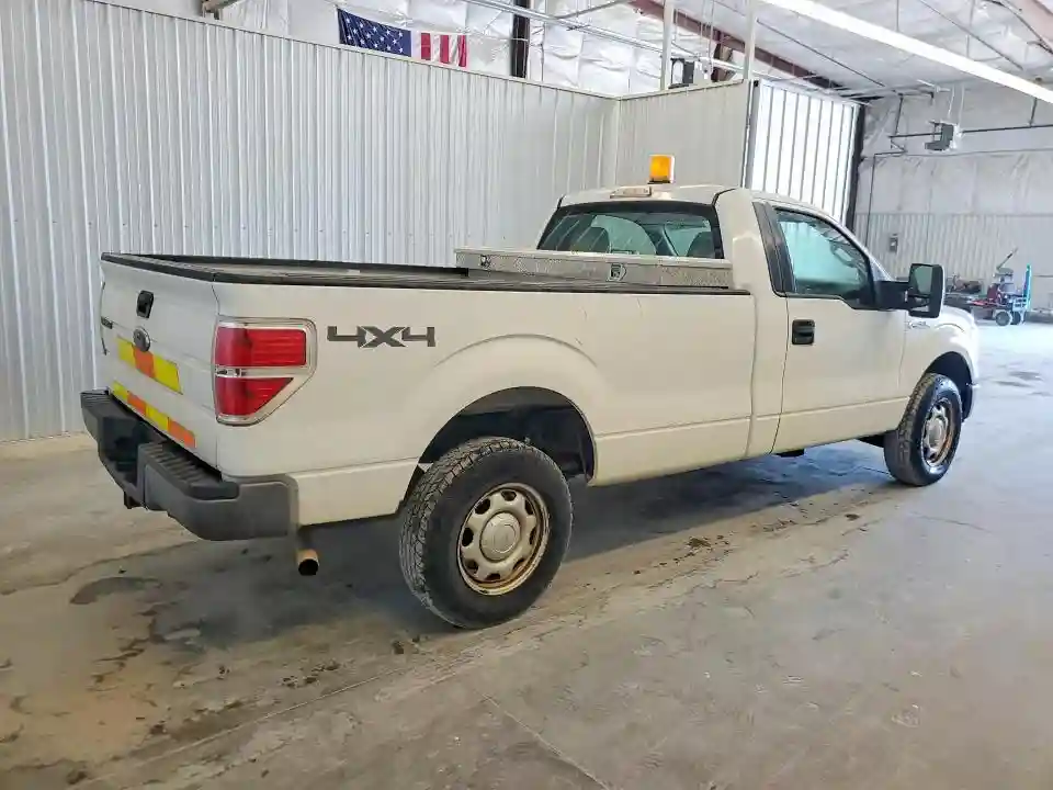 1FTMF1EW7AKE39799 2010 FORD F150-2