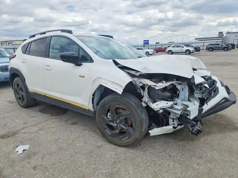 4S4GUHF61R3730617 2024 SUBARU CROSSTREK-3