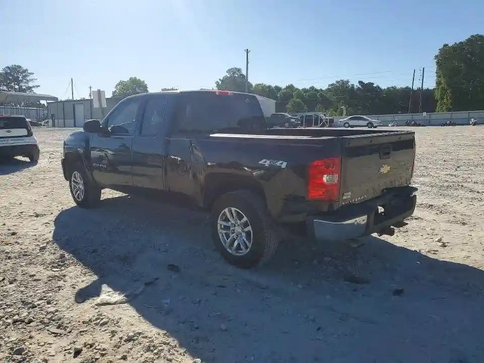 1GCRKPE35BZ225431 2011 CHEVROLET SILVERADO-1