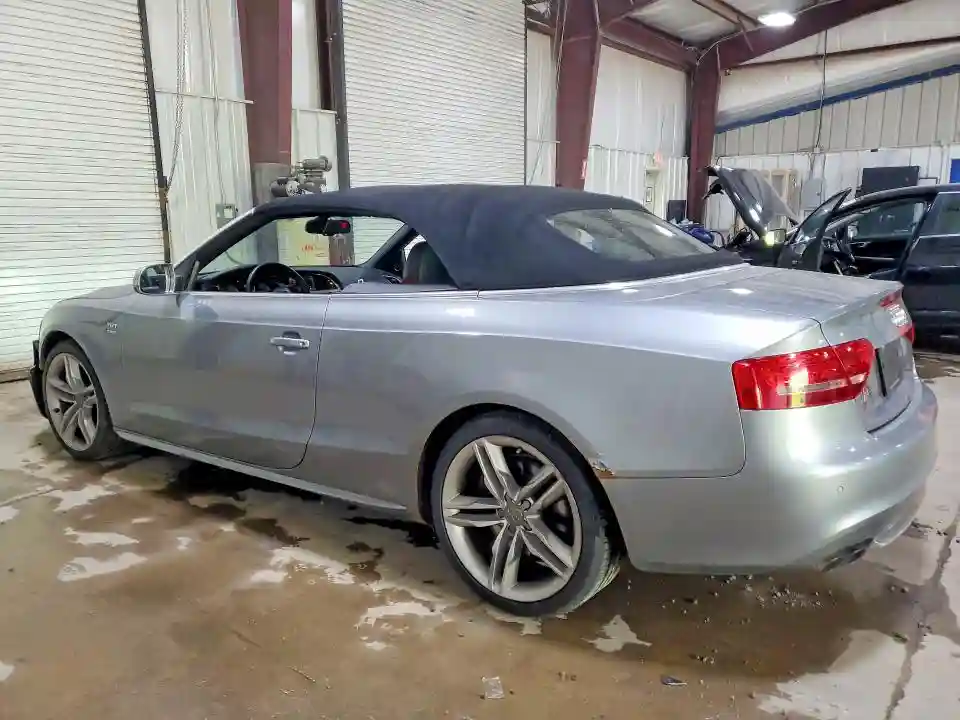 WAUVGAFHXBN018612 2011 AUDI S5/RS5-1