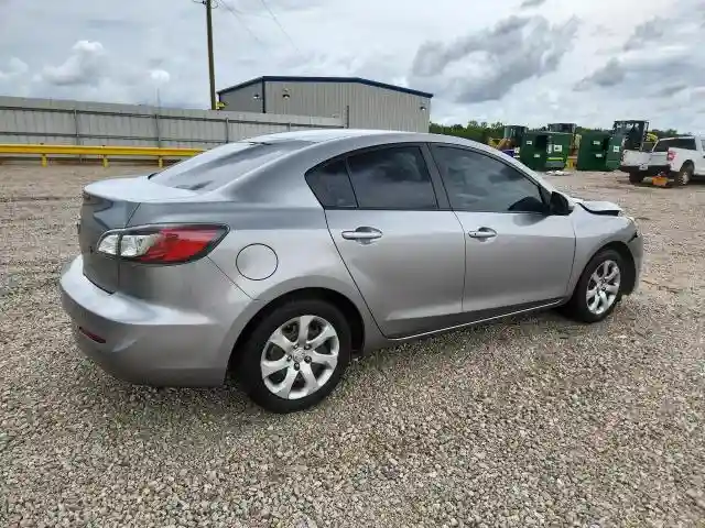 JM1BL1UF7C1512678 2012 MAZDA 3-2