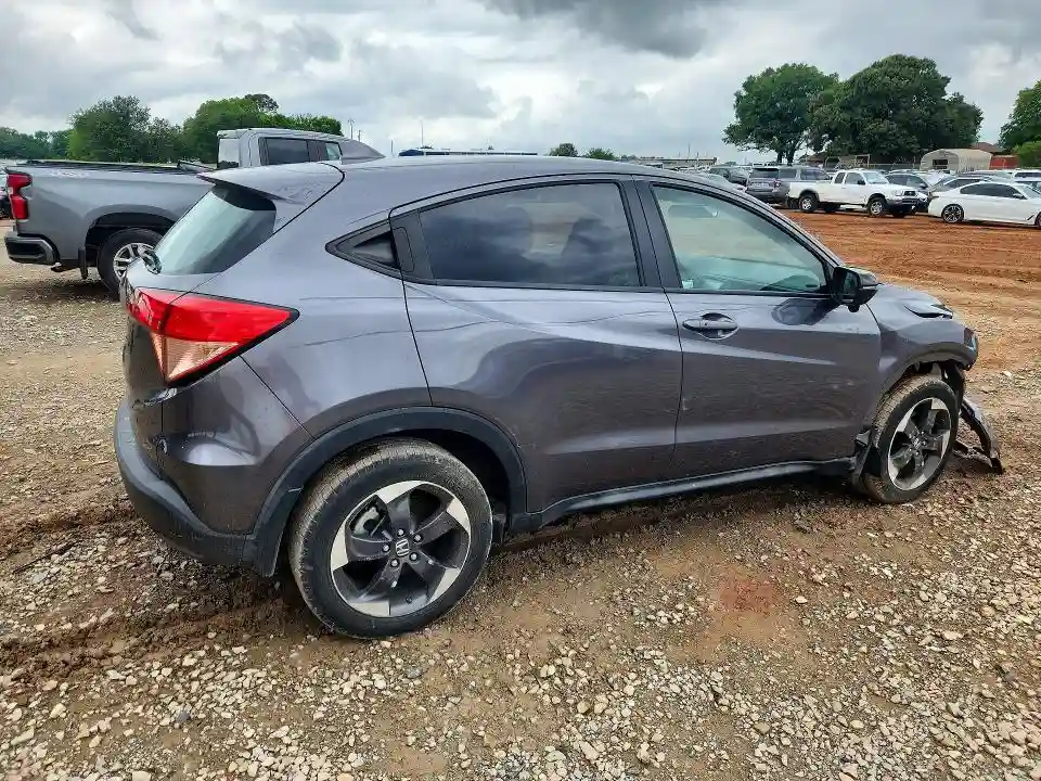 3CZRU5H57JM713141 2018 HONDA HR-V-2
