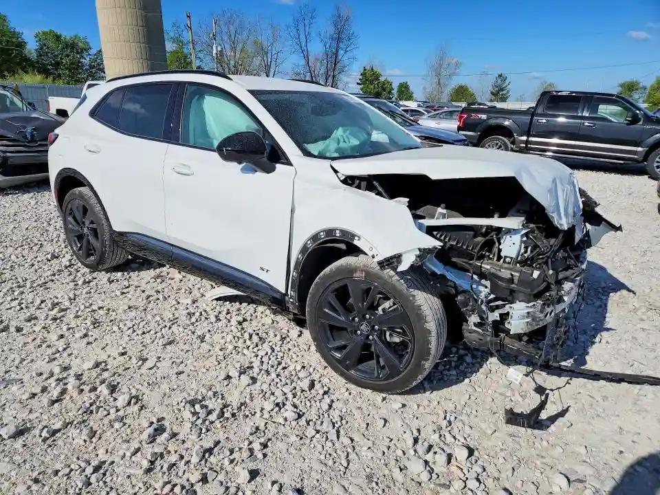 LRBFZPE44RD014511 2024 BUICK ENVISION-3