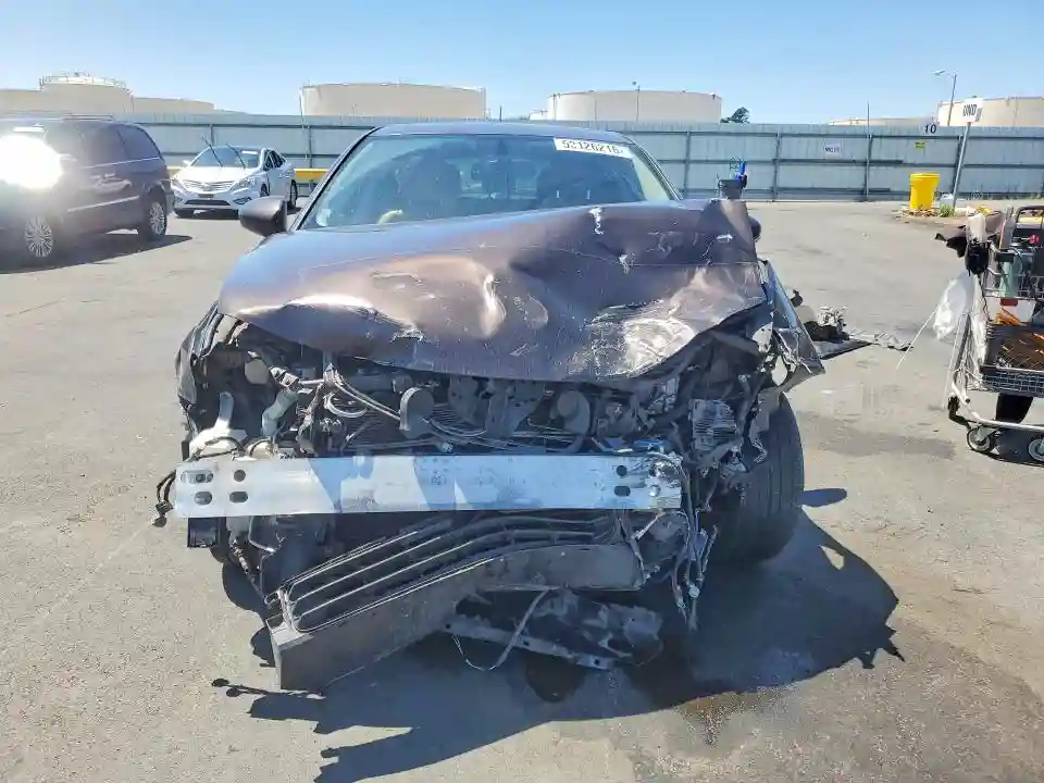 JTHKD5BH2B2031866 2011 LEXUS CT 200-4