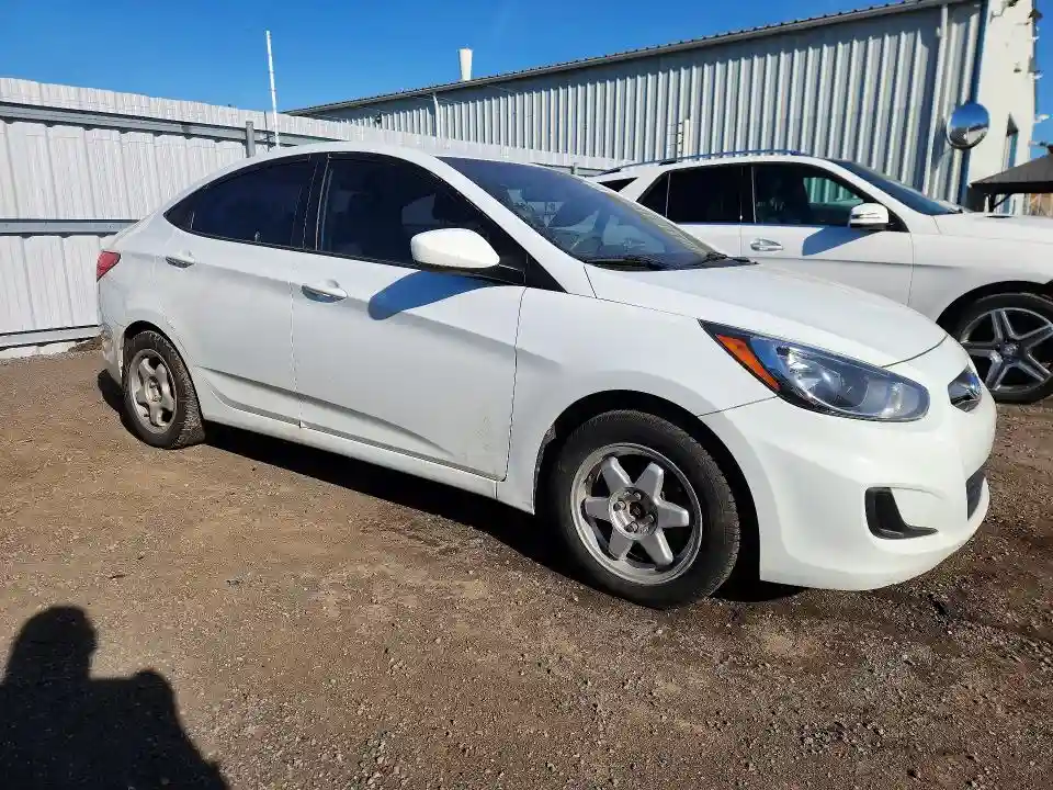 KMHCT4AE0DU477379 2013 HYUNDAI ACCENT-3