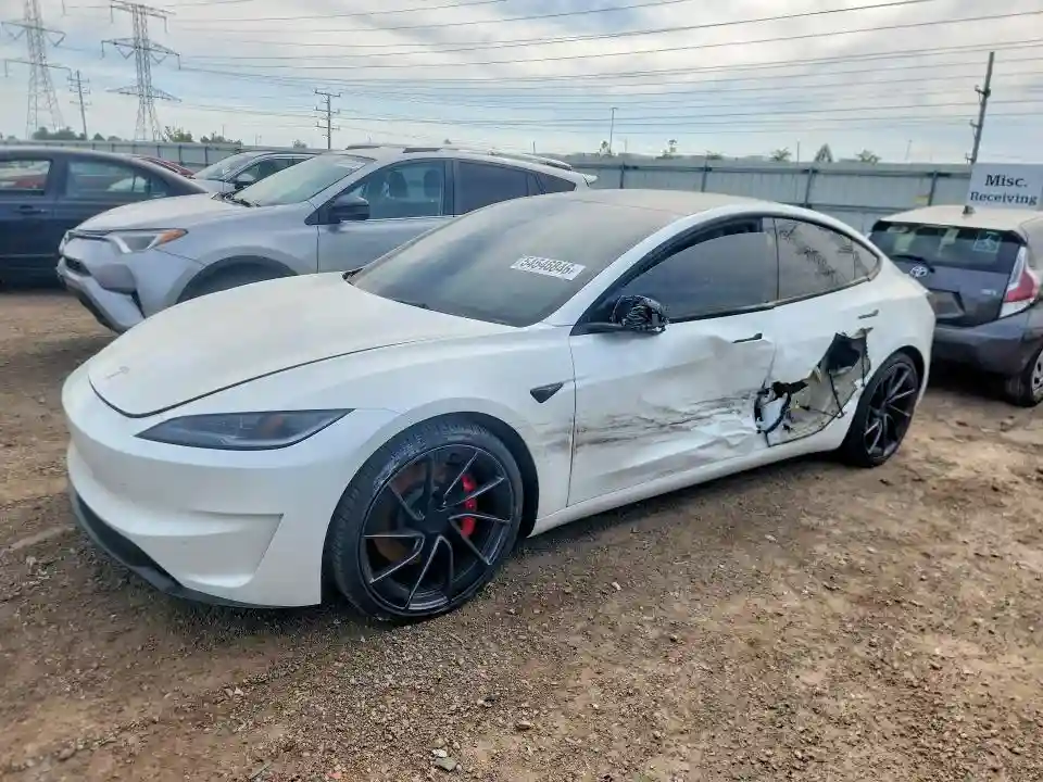 5YJ3E1ET4SF036480 2025 TESLA MODEL 3-0