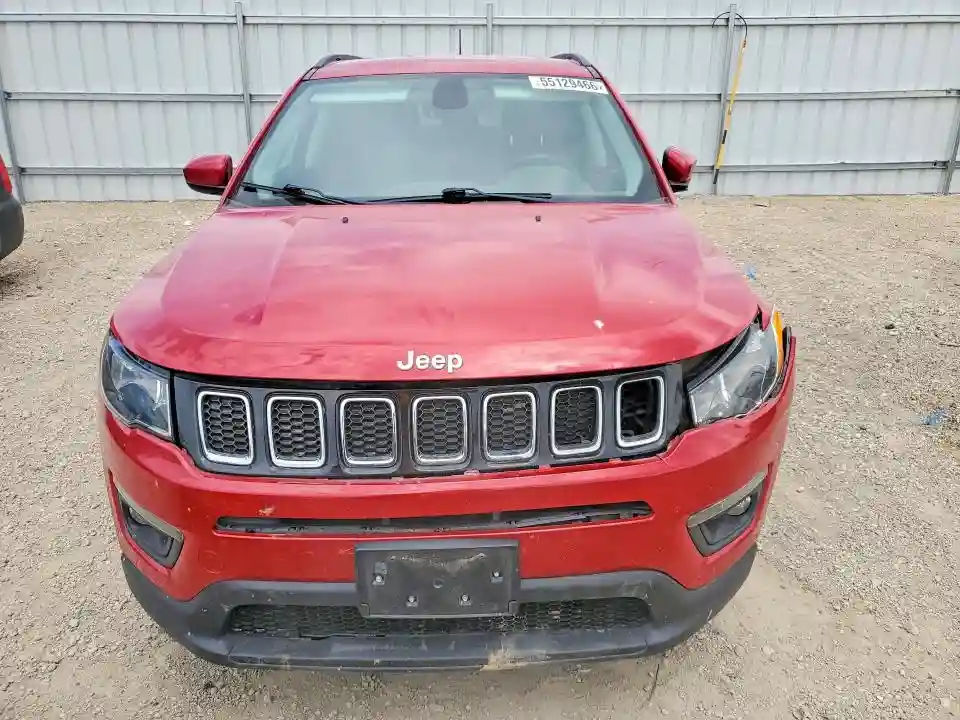 3C4NJDBB1JT103716 2018 JEEP COMPASS-4