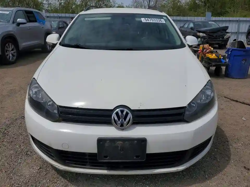 3VWPX7AJXBM660070 2011 VOLKSWAGEN GOLF-4