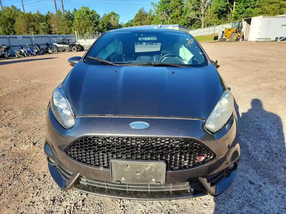 3FADP4GX8JM113562 2018 FORD FIESTA-4