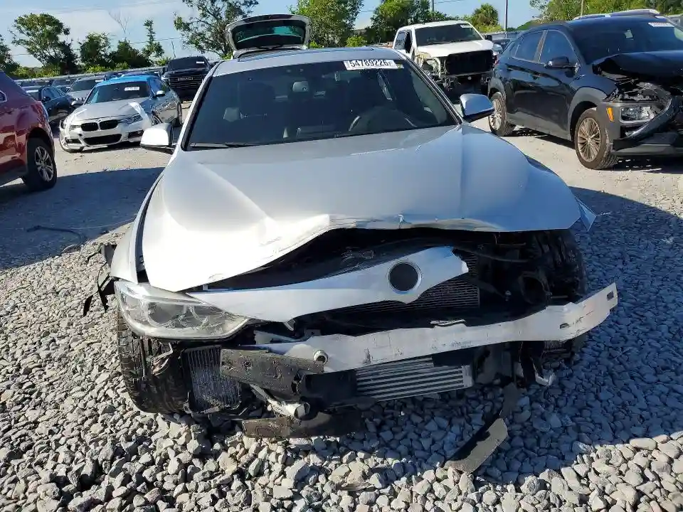 WBA3A9C51DF078065 2013 BMW 3 SERIES-4