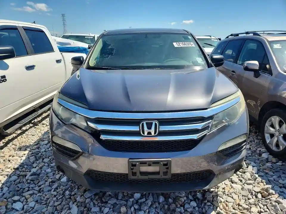 5FNYF5H18HB003821 2017 HONDA PILOT-4