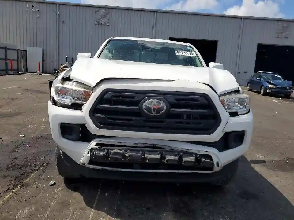 5TFRX5GN0KX165252 2019 TOYOTA TACOMA SR-4