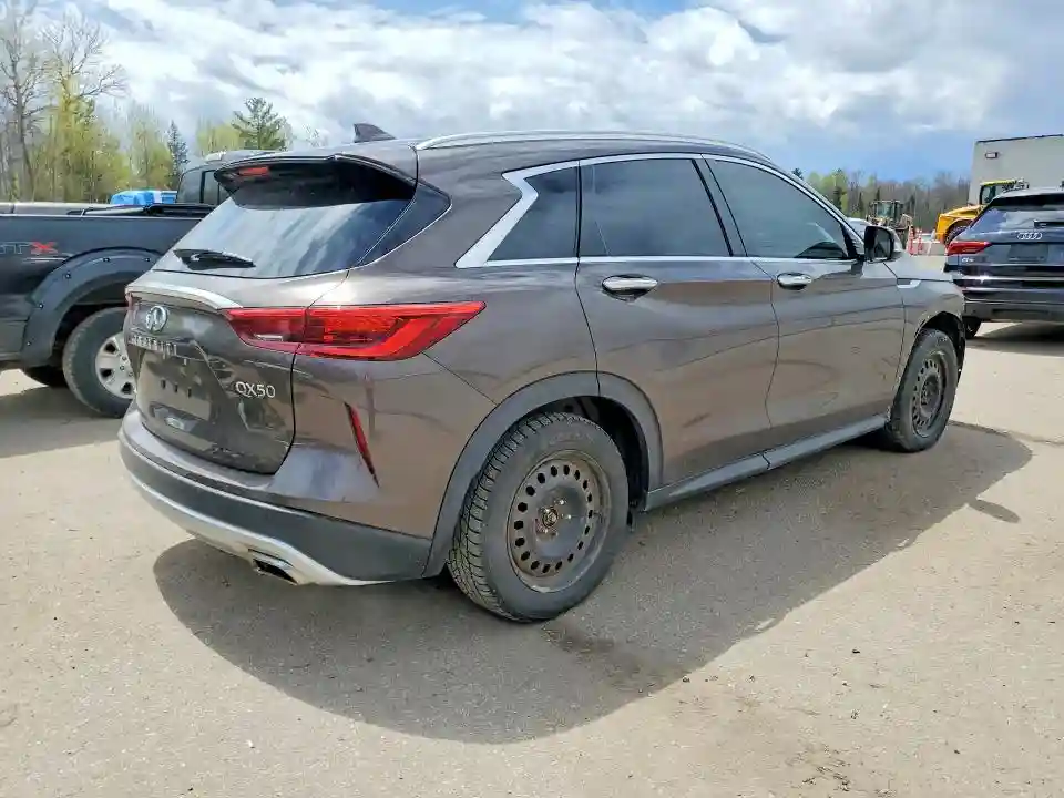 3PCAJ5M33KF109558 2019 INFINITI QX50-2