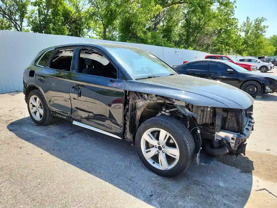 WA1BNAFYXK2021078 2019 AUDI Q5-3