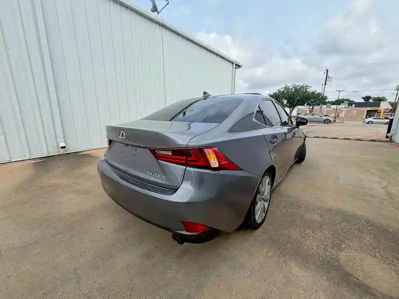 JTHBA1D28G5008169 2016 LEXUS IS-3