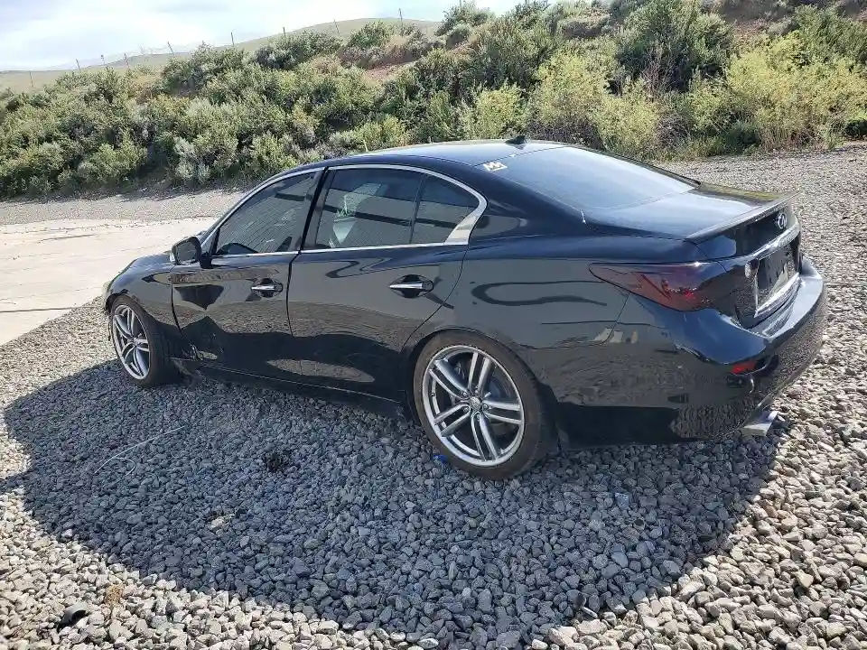 JN1EV7AP8HM737000 2017 INFINITI Q50-1