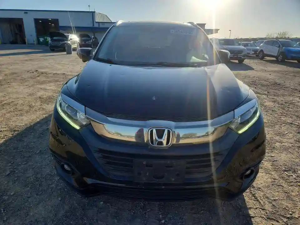 3CZRU6H79MM709278 2021 HONDA HR-V-4