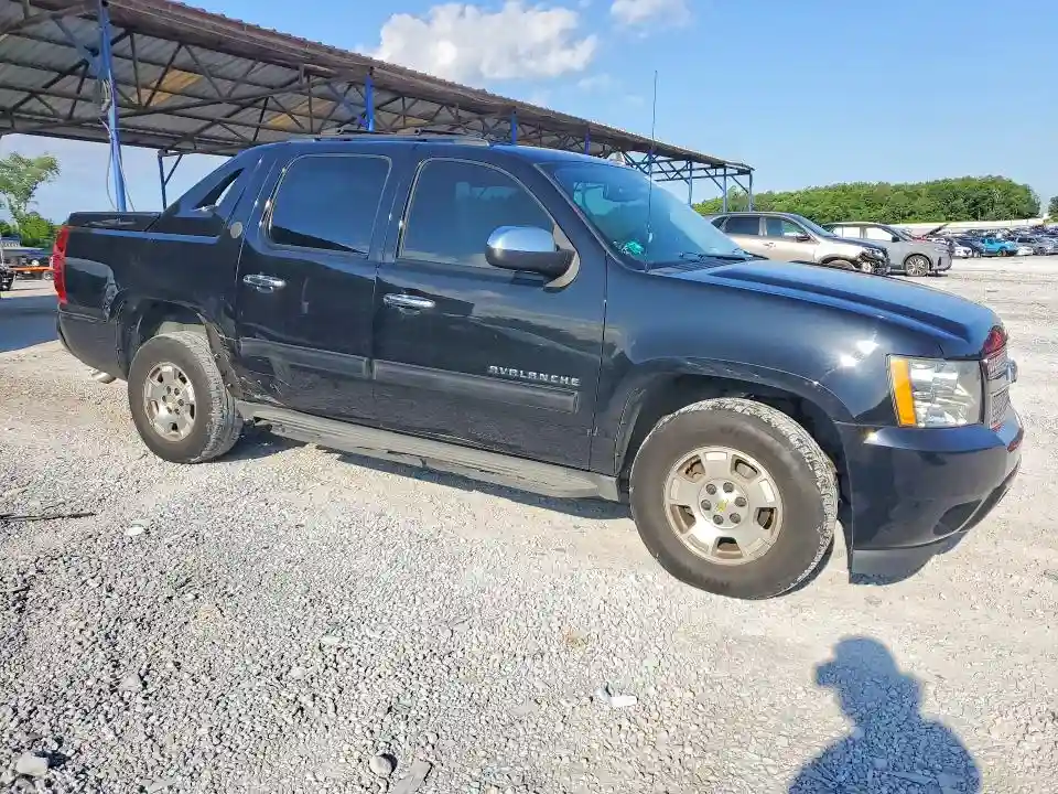 3GNMCFE04DG303117 2013 CHEVROLET AVALANCHE-3