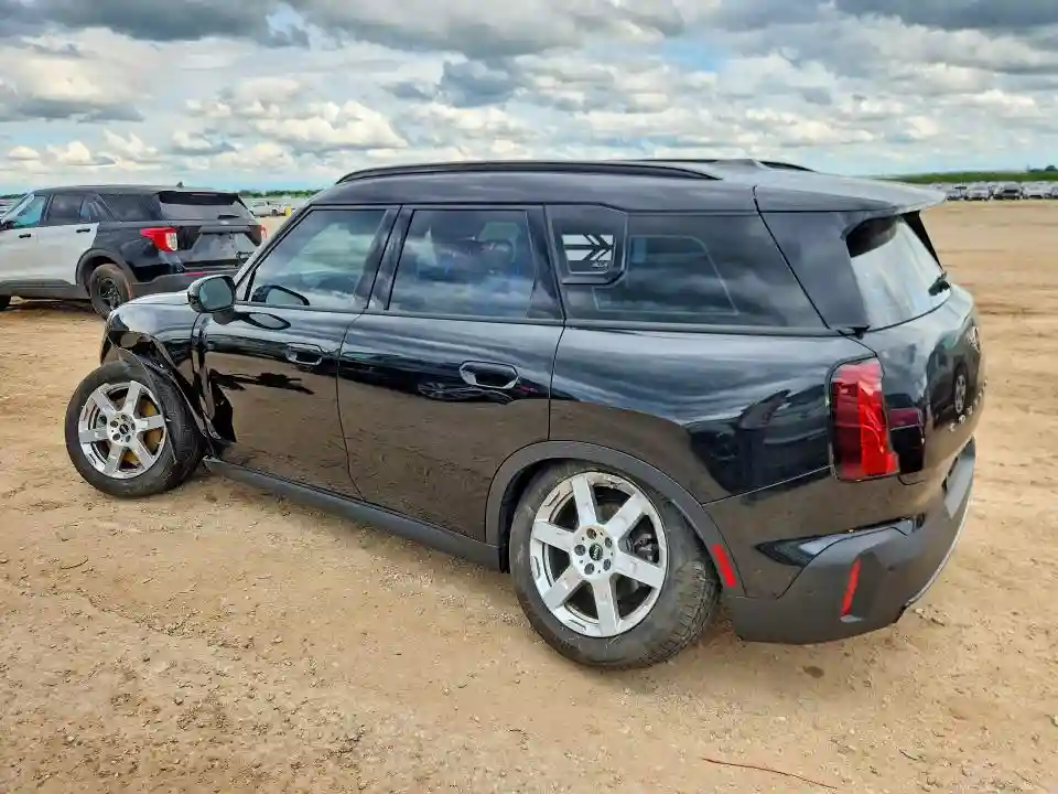 WMZ23GA03S7P95403 2025 MINI COOPER-1