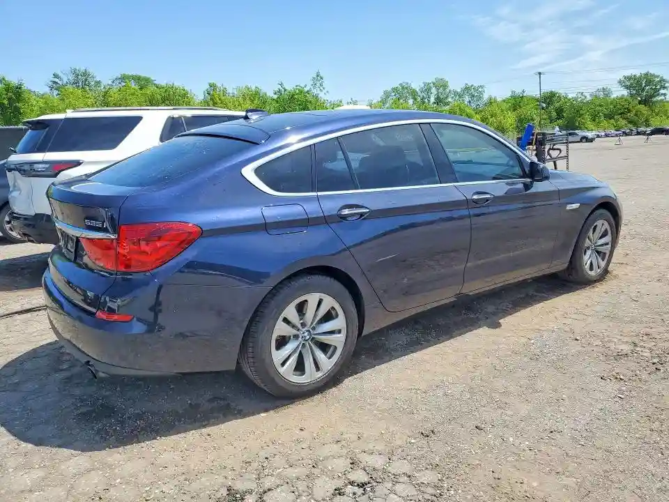WBASP2C51DC339889 2013 BMW 5 SERIES-2