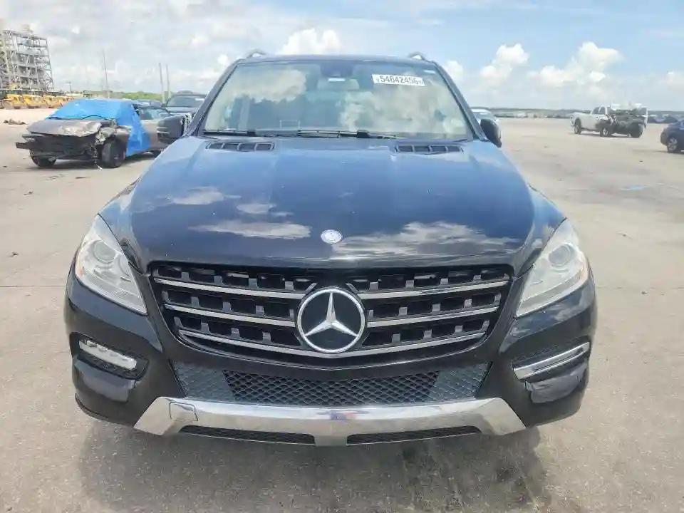 4JGDA5HB6FA440627 2015 MERCEDES-BENZ M-CLASS-4