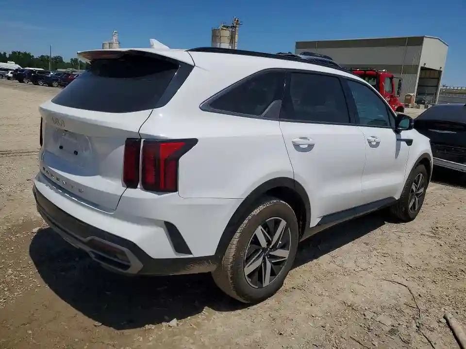 5XYRL4LC1NG127661 2022 KIA SORENTO-2