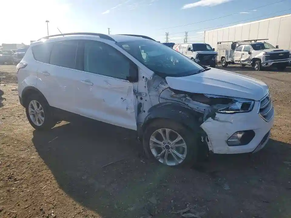 1FMCU0GD0JUC69597 2018 FORD ESCAPE-3