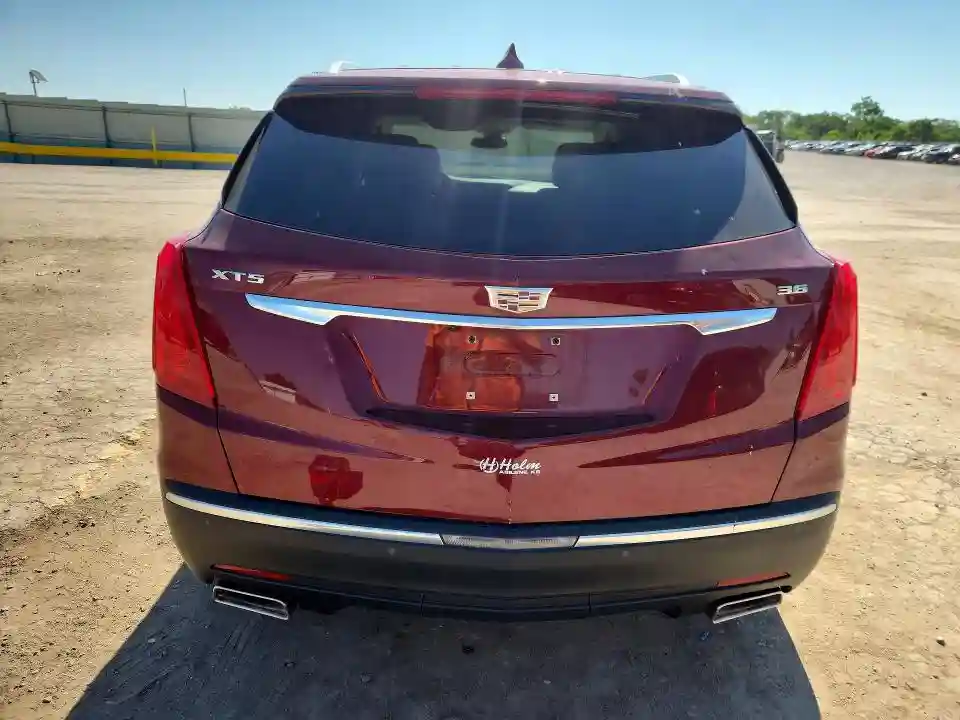 1GYKNBRSXHZ118231 2017 CADILLAC XT5-5