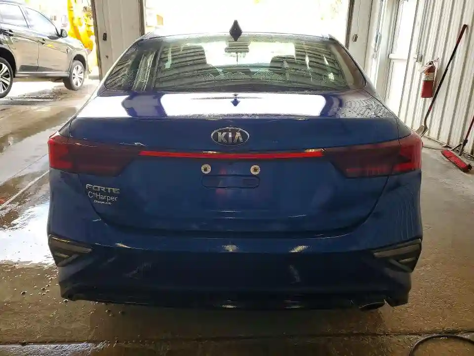 3KPF24ADXLE259328 2020 KIA FORTE LXS-5