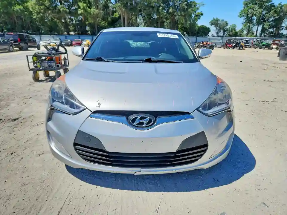 KMHTC6AD7HU306279 2017 HYUNDAI VELOSTER-4