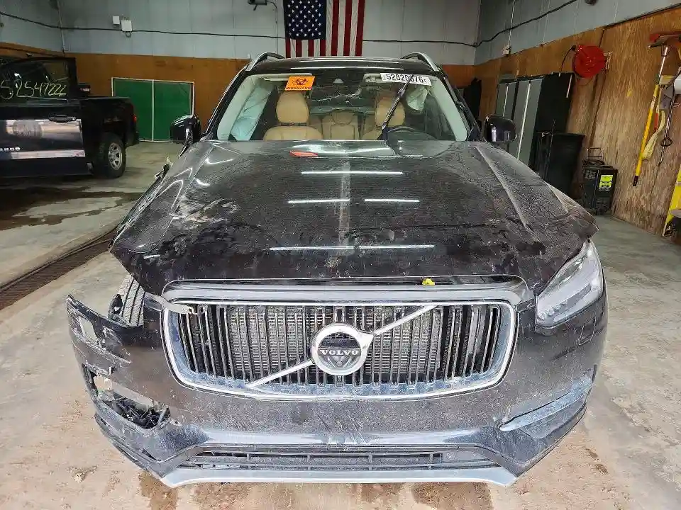 YV4A22PK7G1044726 2016 VOLVO XC90-4