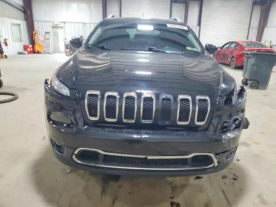 1C4PJMDB6HD220696 2017 JEEP GRAND CHEROKEE-4