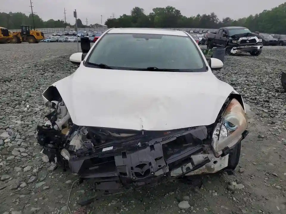 JM1BL1L79D1746770 2013 MAZDA 3-4
