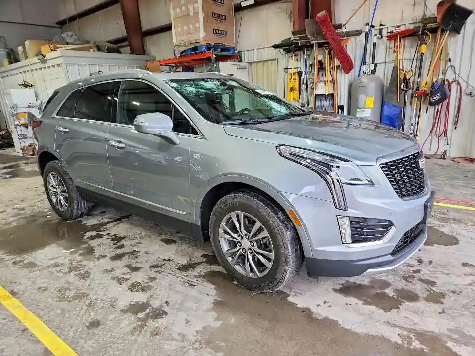 1GYKNDRS6PZ199223 2023 CADILLAC XT5-3