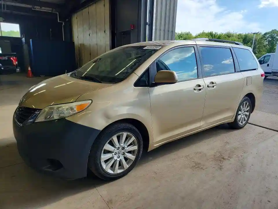 5TDJK3DC3CS046427 2012 TOYOTA SIENNA-0