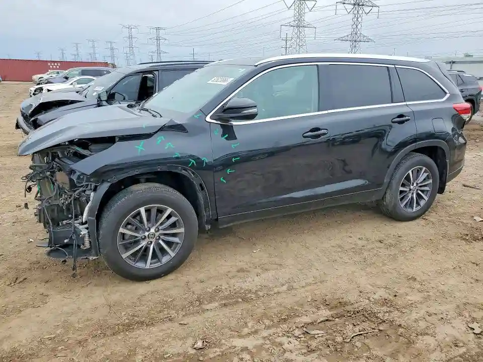 5TDJZRFH3JS536872 2018 TOYOTA HIGHLANDER-0