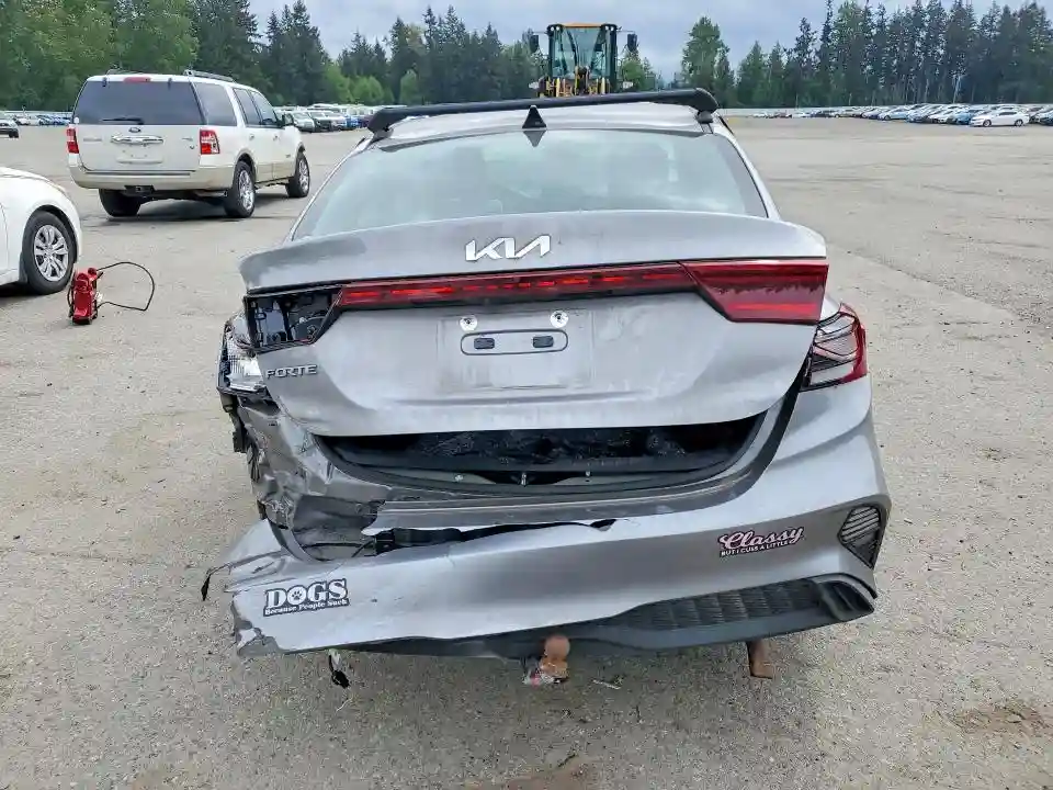 3KPF24AD5PE595989 2023 KIA FORTE-5
