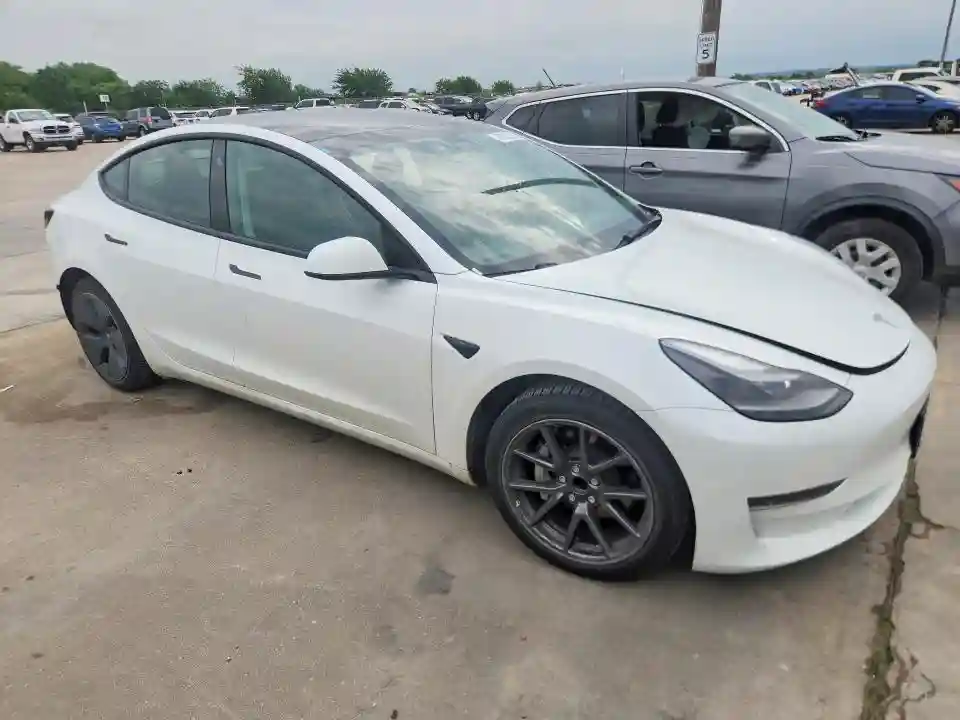 5YJ3E1EA2PF454137 2023 TESLA MODEL 3-3