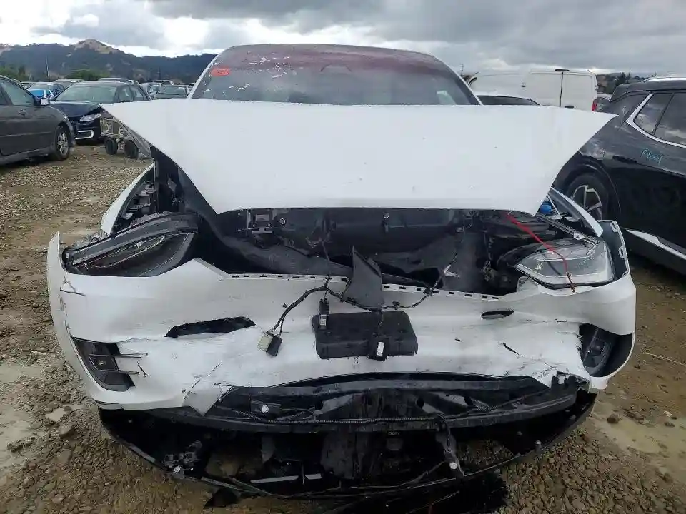 5YJXCAE20HF041764 2017 TESLA MODEL X-4