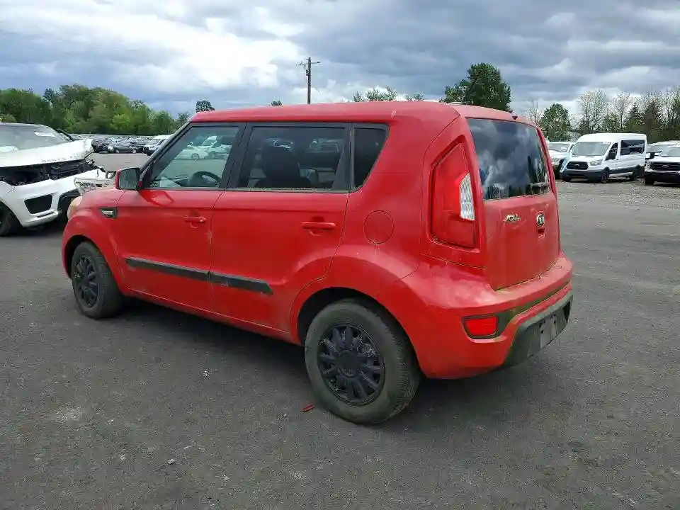 KNDJT2A59D7549629 2013 KIA SOUL BASE-1