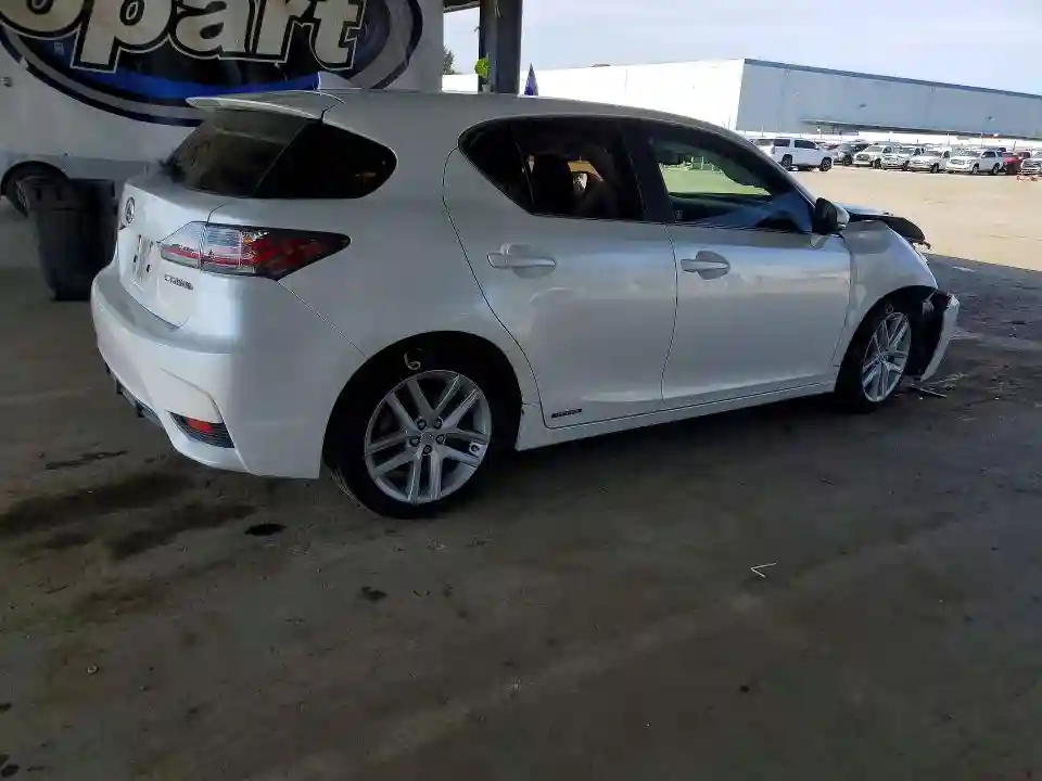 JTHKD5BH4F2235249 2015 LEXUS CT 200-2
