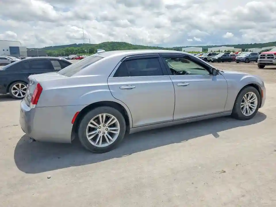 2C3CCAEGXGH260836 2016 CHRYSLER 300-2