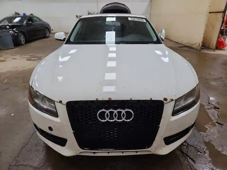 WAULFAFR2AA010612 2010 AUDI A5-4