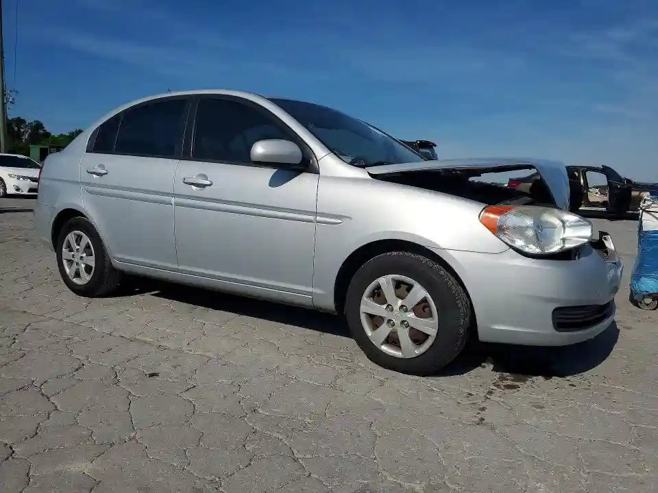 KMHCN4AC7AU526405 2010 HYUNDAI ACCENT-3