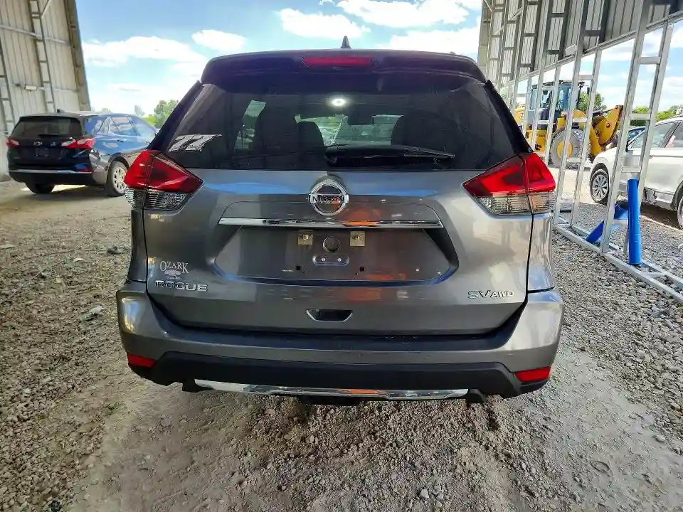 KNMAT2MVXJP576488 2018 NISSAN ROGUE-5