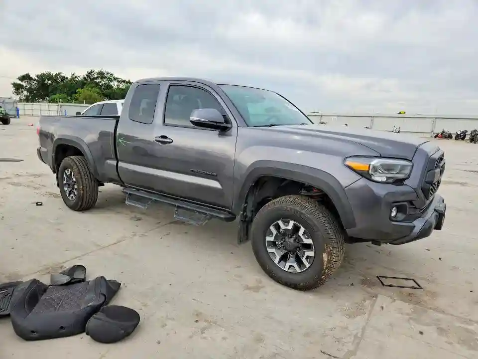 3TYSZ5AN6PT134111 2023 TOYOTA TACOMA-3