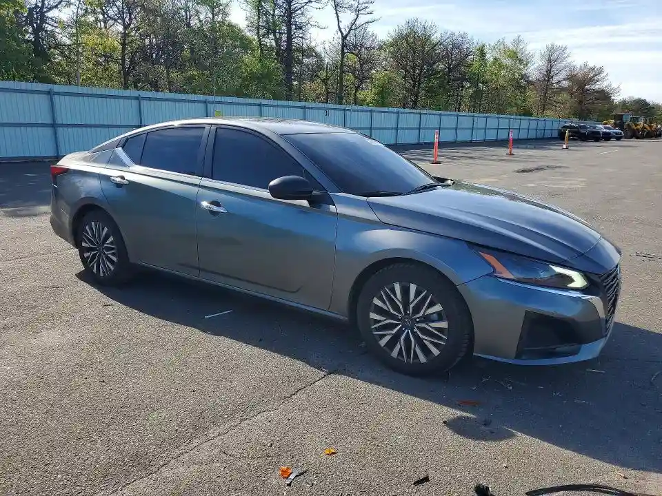 1N4BL4DV5RN356429 2024 NISSAN ALTIMA-3
