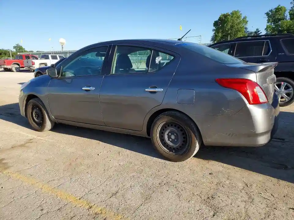 3N1CN7AP7KL820345 2019 NISSAN VERSA-1
